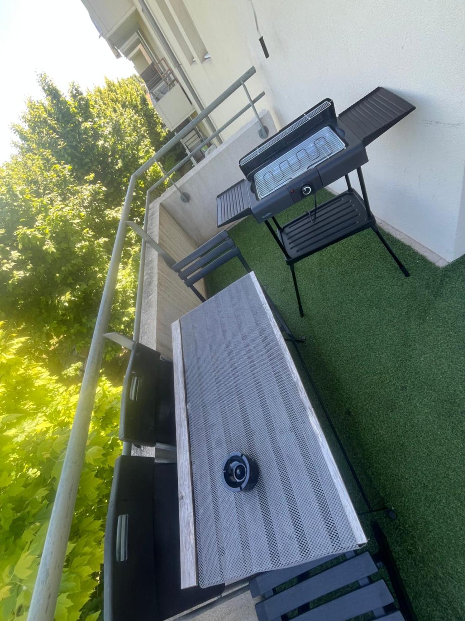 Appartement Spacieux Avec Piscine Marseilles Exterior foto